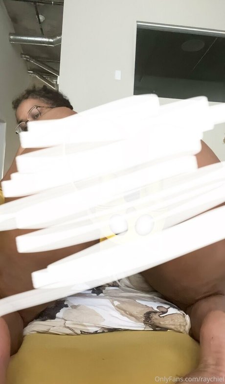 Raychiel haut de star du porno photo