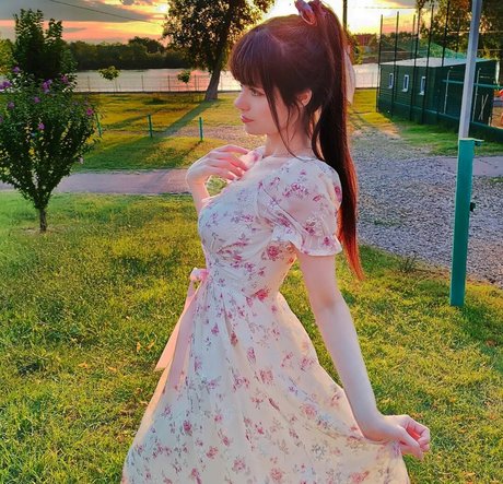 niki tyan17 modelo desnudo imagen