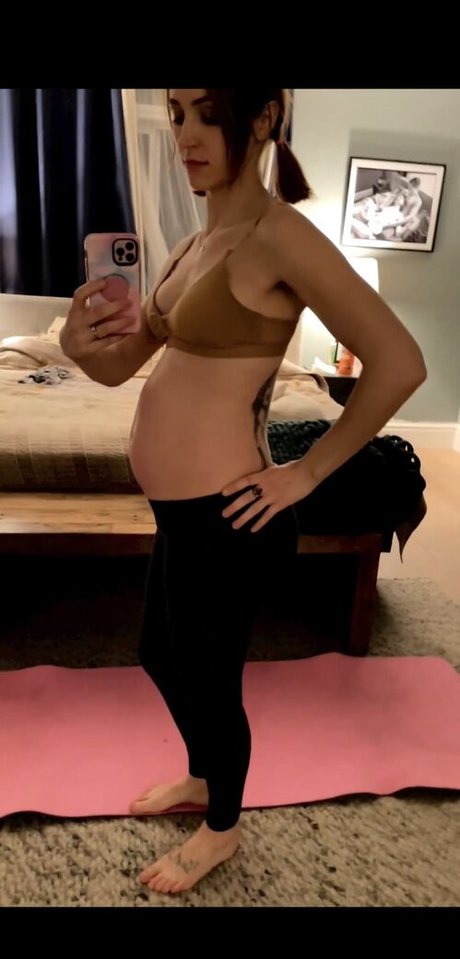 asian kitty onlyfans exclusive image