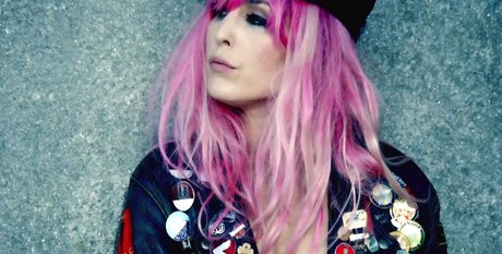 Noomi Rapace sexo modelo fotos