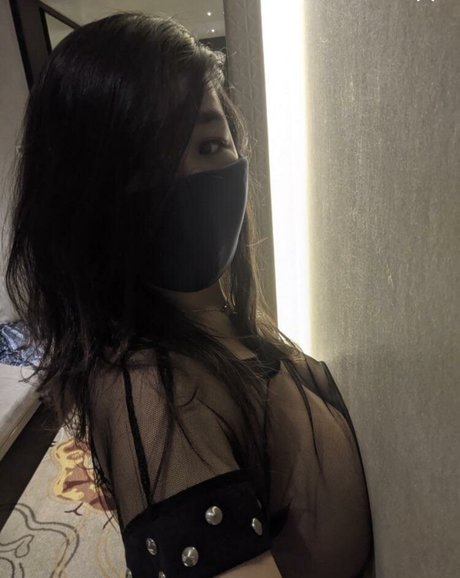 Mind abuser10 pornstar nude pic
