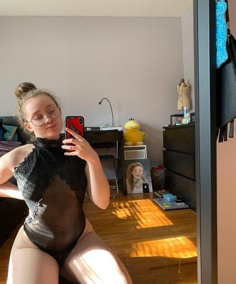 Alyssa Cleversey art étoile galeries