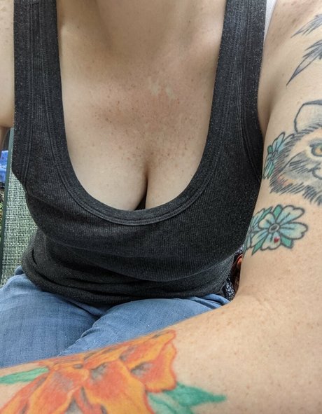 melodyaugust actriz recopilación