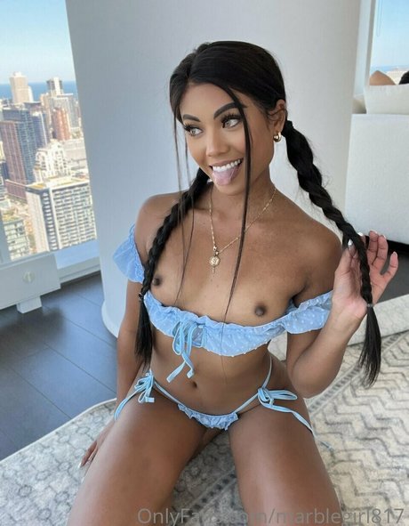 Marblegirl817 actriz desnuda galería