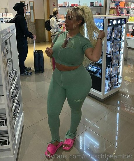 Misschloeamber beau modèle photos