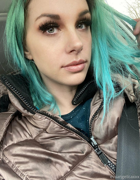 eva rocksttv modelo sexy galerías