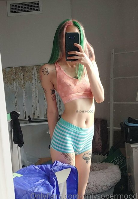 sobermood actrice porno image