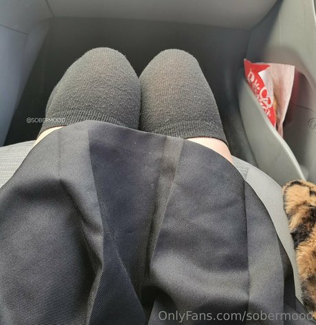 sobermood sex model photo