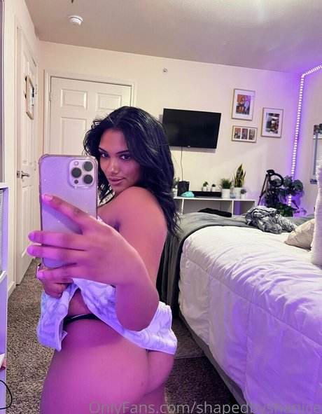 shapedbyshanice desnudos estrella porno foto