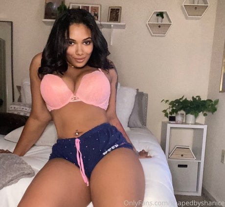 shapedbyshanice star du porno sexy photos