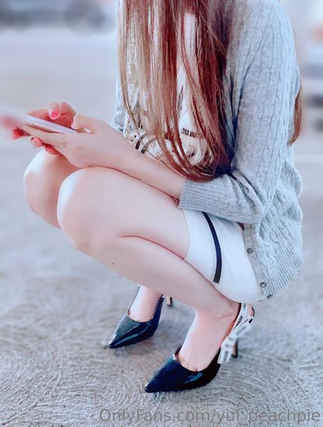 yui peachpie model beautiful galleries