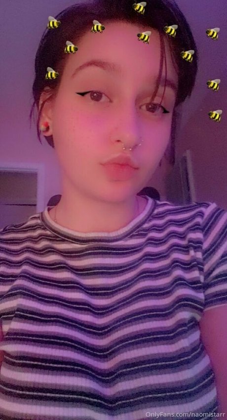 naomistarr joli modèle image