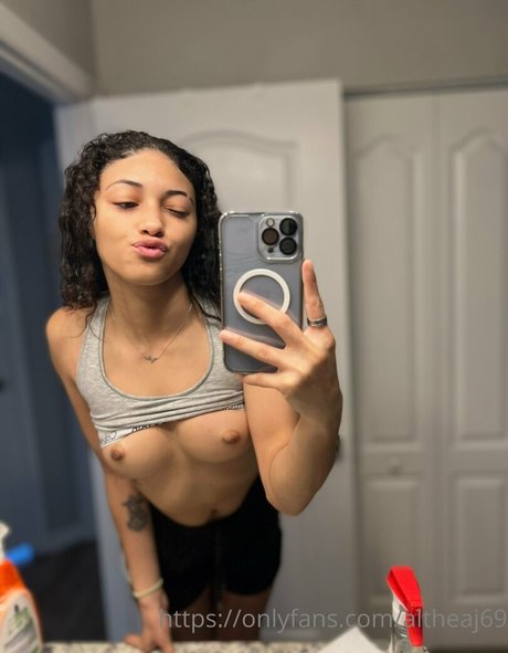 altheaj69 star du porno xxx img