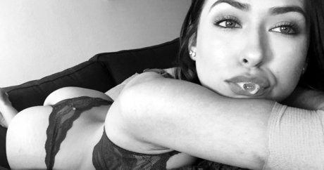 hungry4moore actrice adulte photos