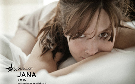 Nujolie star exclusive photos