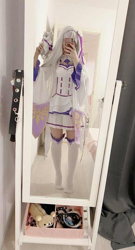 Araivun bonita estrella porno foto