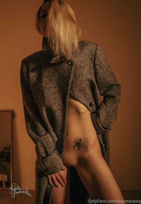 kuuntaraxia étoile sexy photos