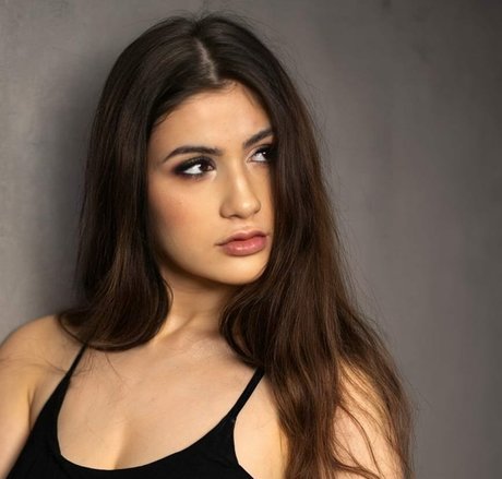 Xlovr star nudes gallery
