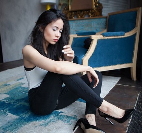 emelevskaya modelo bonita fotos