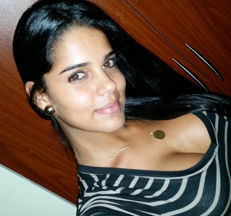 Daniela Baptista pornstar free photos