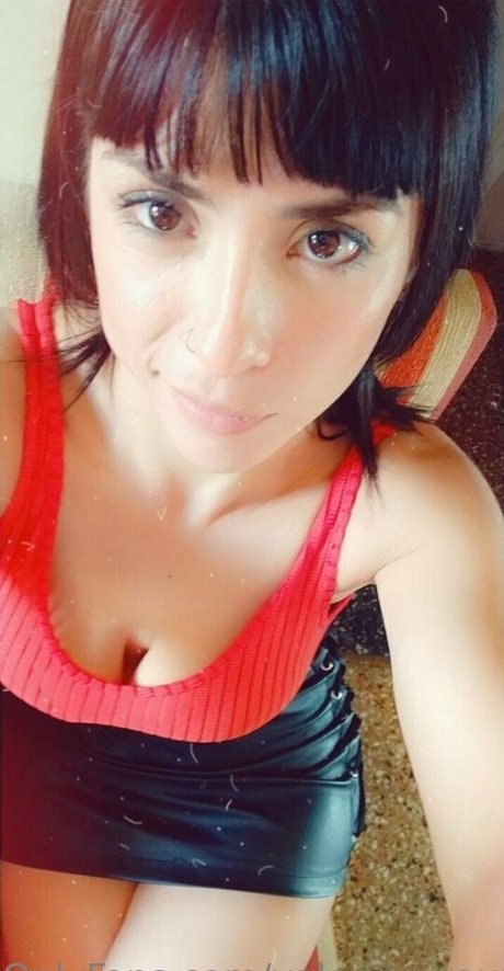 pampi cush star du porno érotique des photos