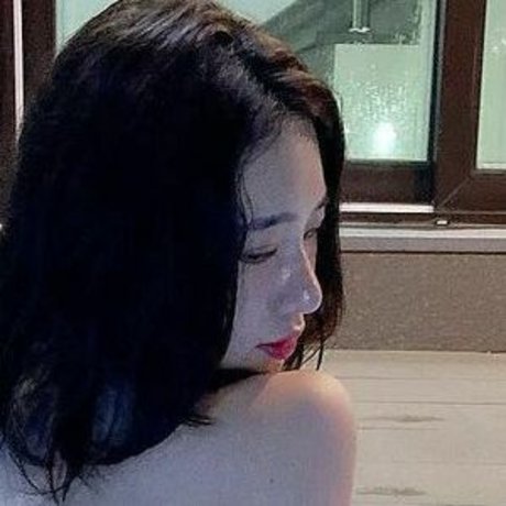 Bitanara hermosa modelo imágenes