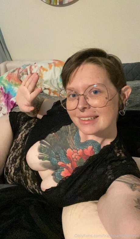 trashpanda4lyfeyo nude pornstar pics