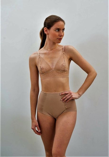 Bar Weil naked actress images