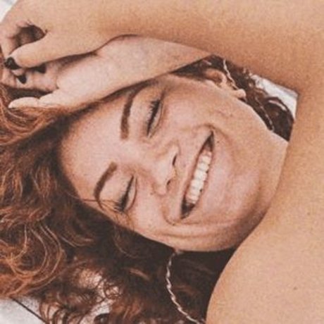 Ellora Haonne sexo estrella porno imagen