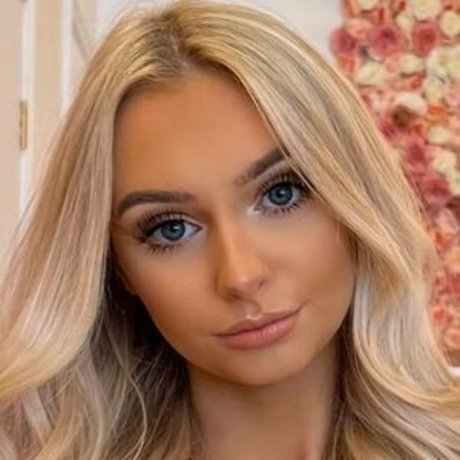 Mimi malthouse pretty actress pictures