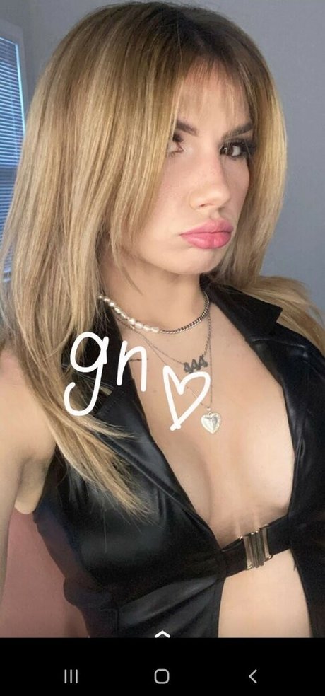 Baileyspinn estrella porno en alta definición galerías