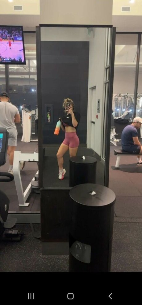 Baileyspinn modèle érotique galerie