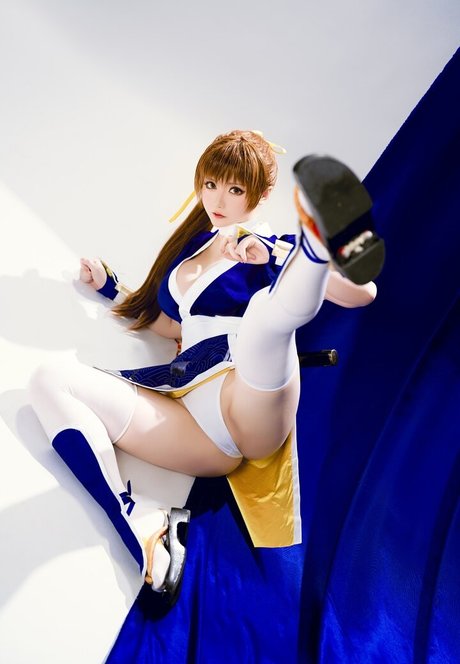 Hoshilily modelo perfecto galerías