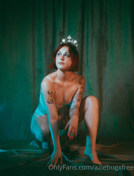 aziebugxfree modèle des photos