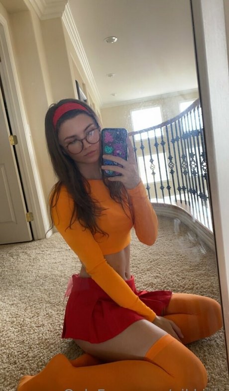 Nikkisia modelo hd galerías