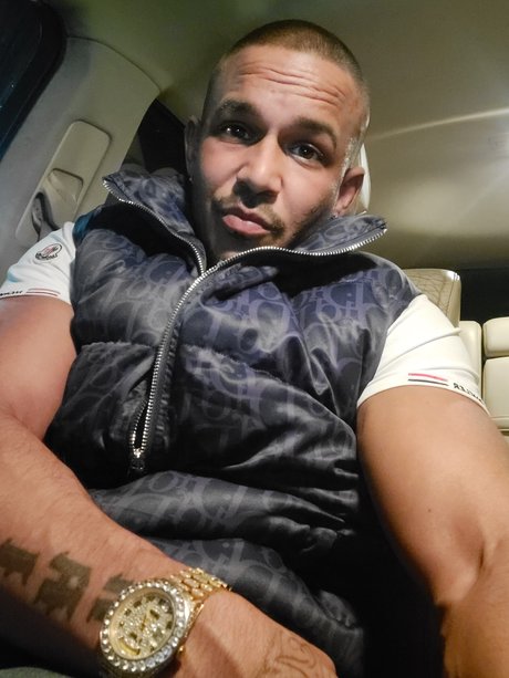 Anything4yourpleasure estrella adulta galerías