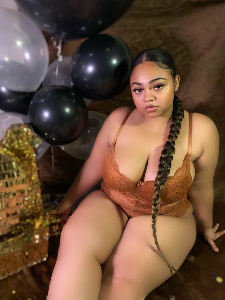 Nyla Cheeks pretty pornstar gallery
