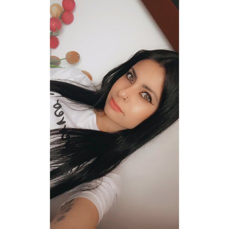 Taty Ortiz B_ sexy model img