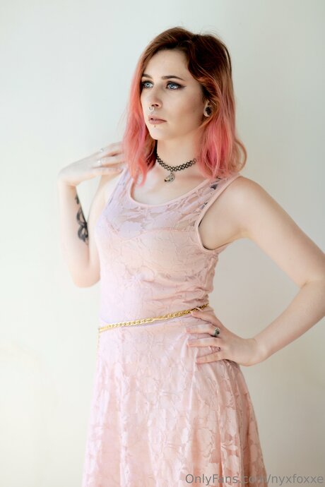 Nyx Foxxe bonita modelo recopilación