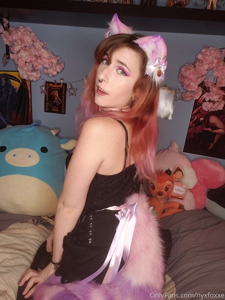 Nyx Foxxe xxx étoile archive