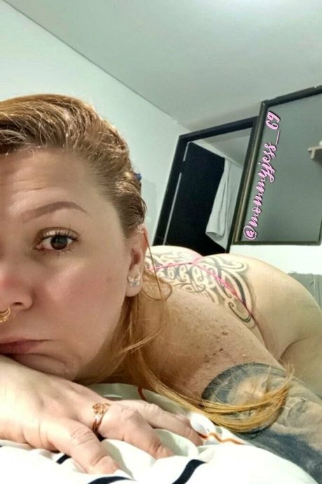 alichase modelo porno galería