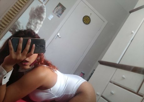 Largabs modèle érotique photo