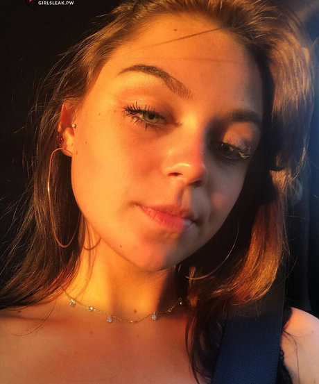 Clare Temerowski beautiful actress photos