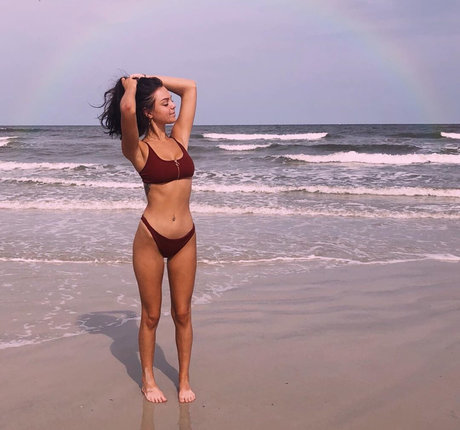 Clare Temerowski hermosa estrella imagen