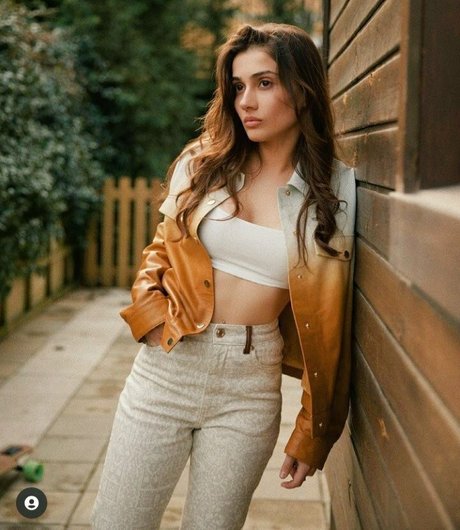 Sevda Erginc model best images
