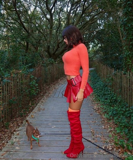 lolalourdes modelo exclusivo imágenes