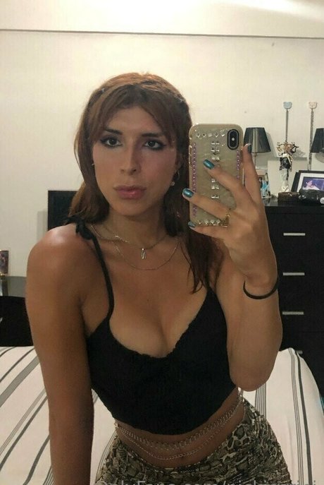 nickycerini modèle sexy photos