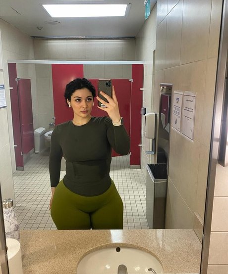 Zainaabb ab high quality pornstar pic