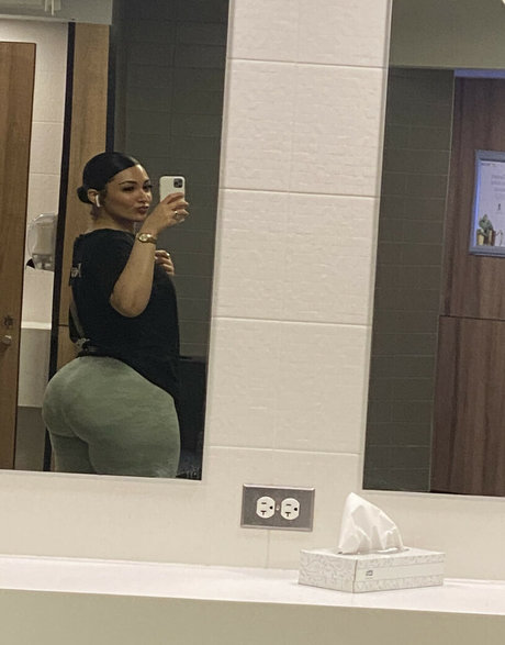 Zainaabb ab sexy pornstar image