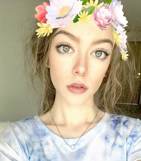 Rose Castella star du porno en haute qualité galeries